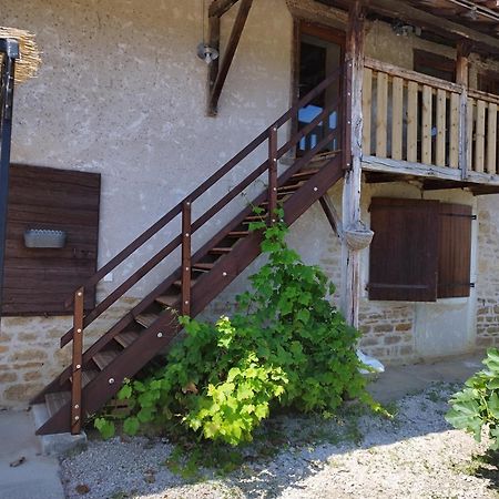 Chambres D'Hotes Aux Petits Belezins Saint-Amour (Jura) Exterior foto
